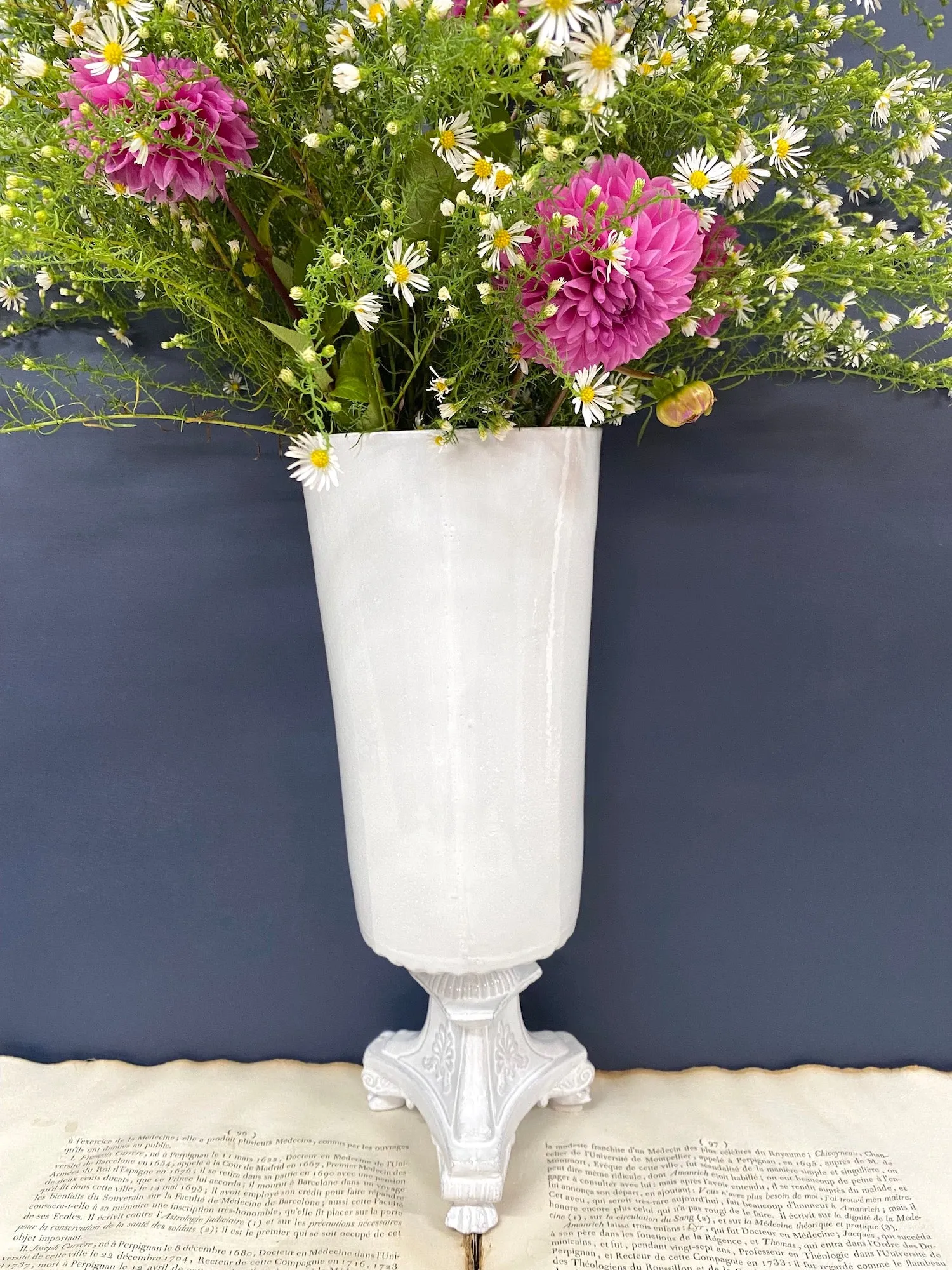 Astier de Villatte Lion Large Vase