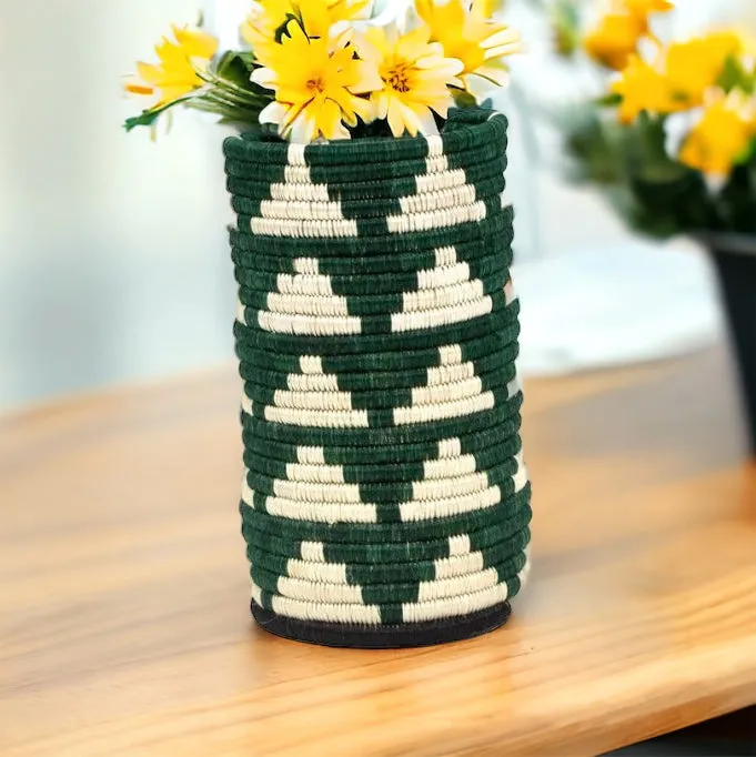 GREEN & WHITE PYRAMID VASE / PLANTER