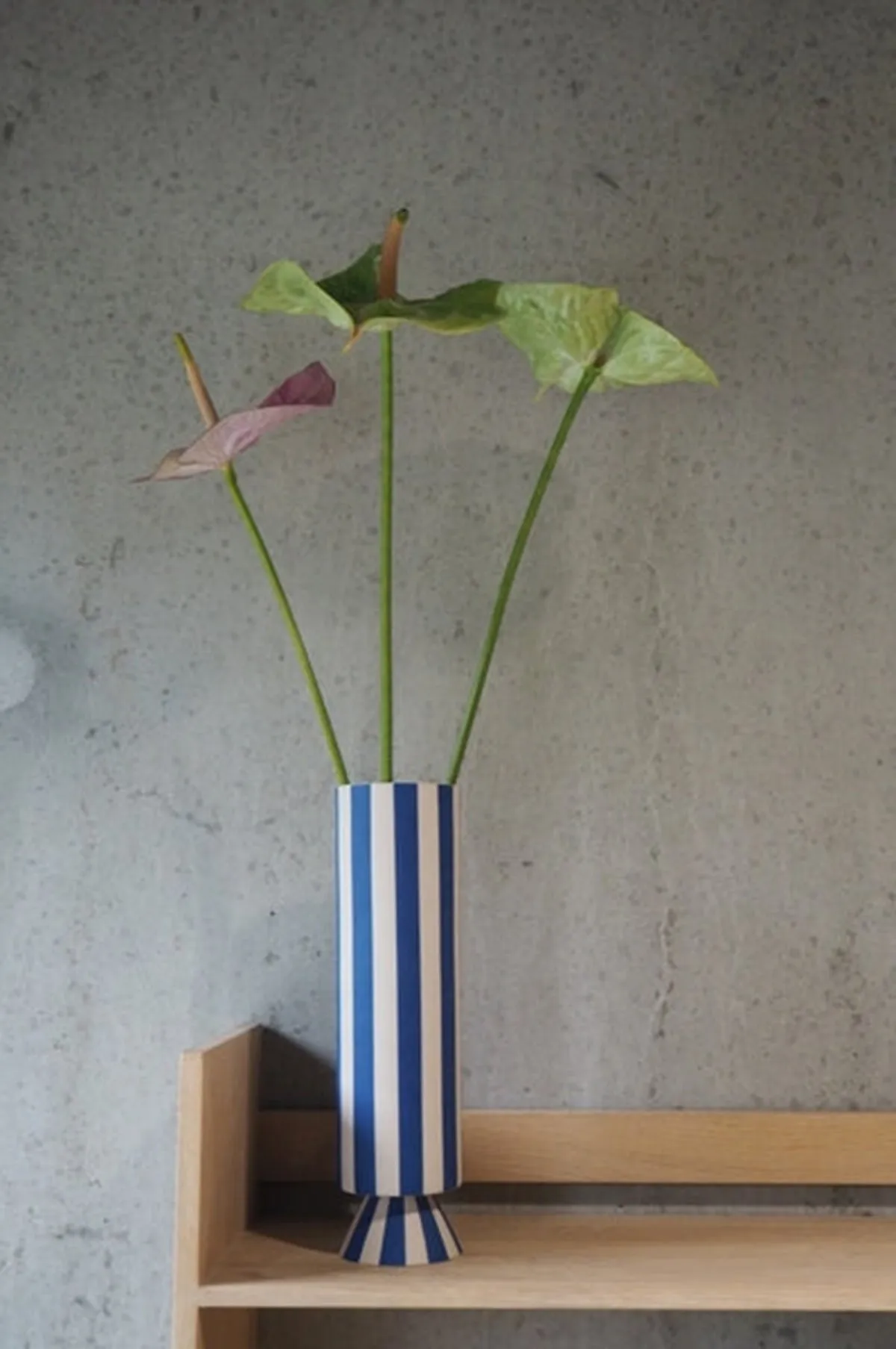 Toppu Vase Optic Blue
